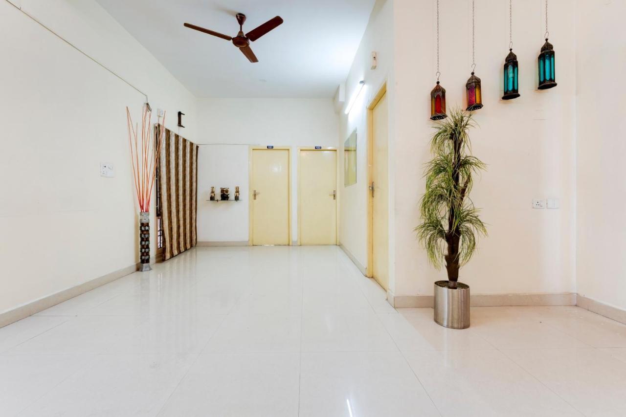 Hotel O J2 Service Apartment Ченнаї Екстер'єр фото