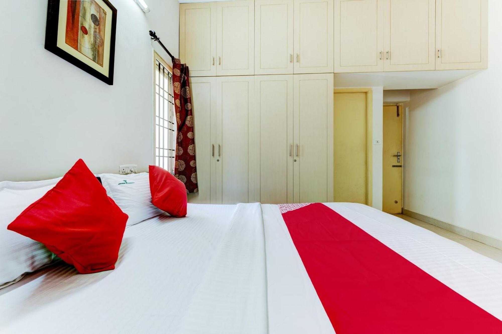 Hotel O J2 Service Apartment Ченнаї Екстер'єр фото