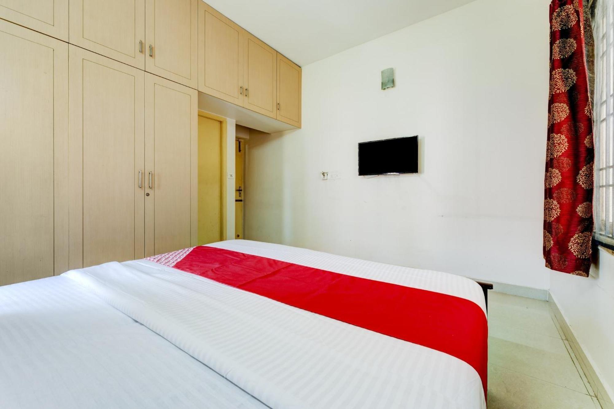 Hotel O J2 Service Apartment Ченнаї Екстер'єр фото